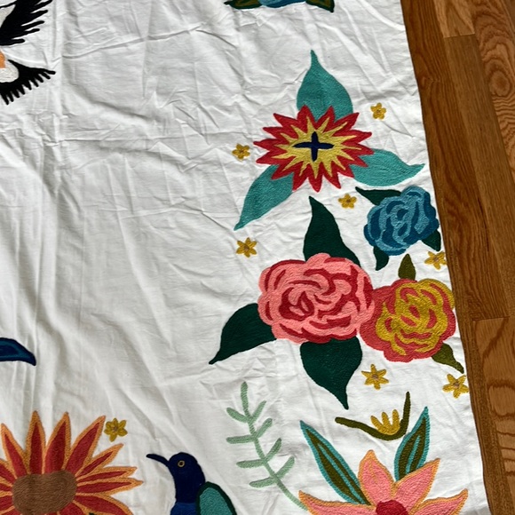 New Anthropologie Soaring Starlings Curtain 50 x 63 Single Panel - Picture 7 of 16